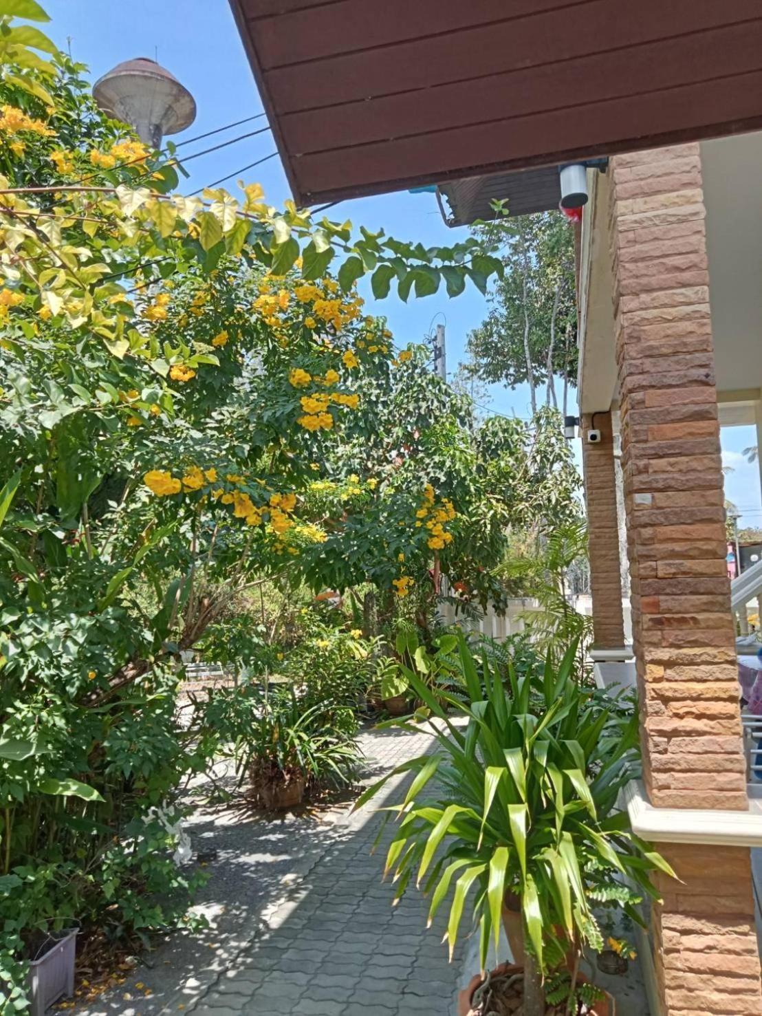 Wattana Bungalow Nai Yang Beach Dış mekan fotoğraf
